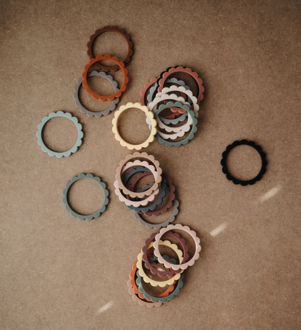 Mushie Flower Teething Bracelet 3 Pack