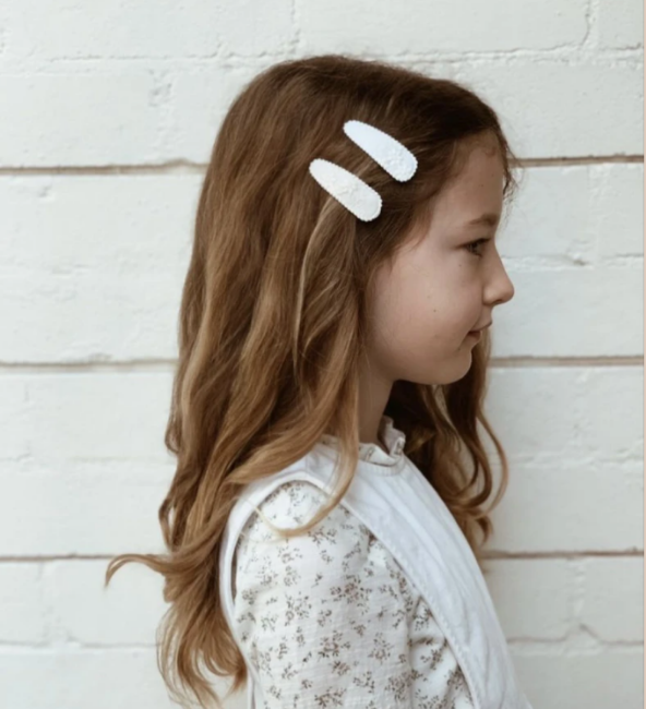 Embroidery Cream Crush Clip Set