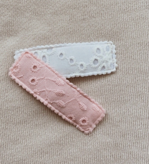 Pink + White Broderie Clip Set